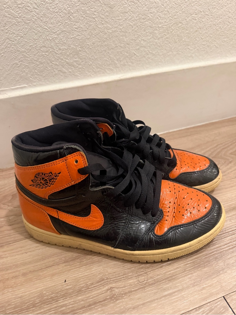 Air Jordan High-Top Sneaker - Black & Orange